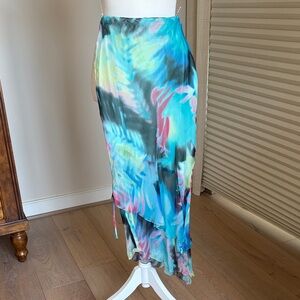 Exclusive Italian designer Midi Skirt size small